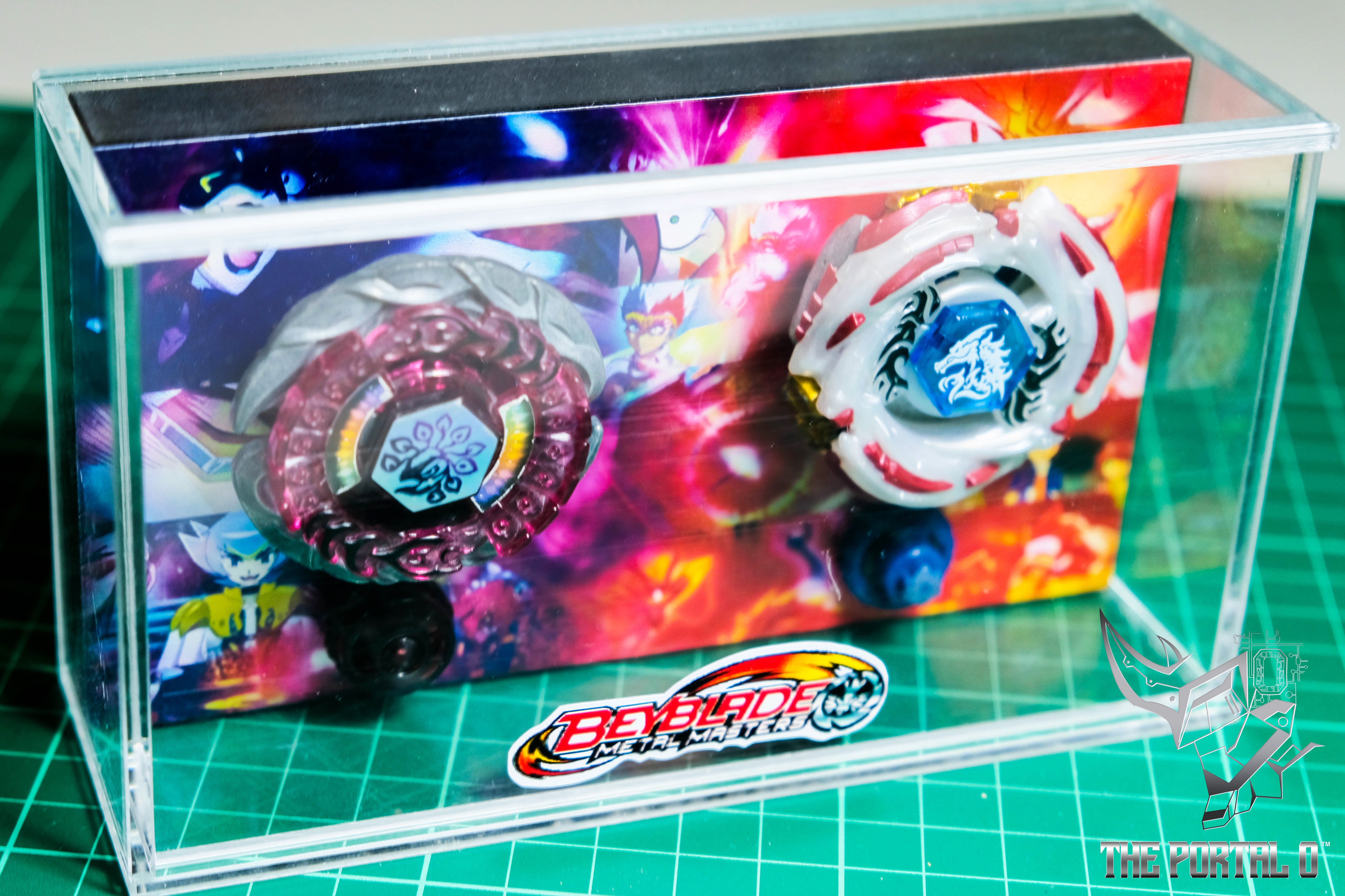 Metal Fusion Ultimate Battle Memory Display Kit