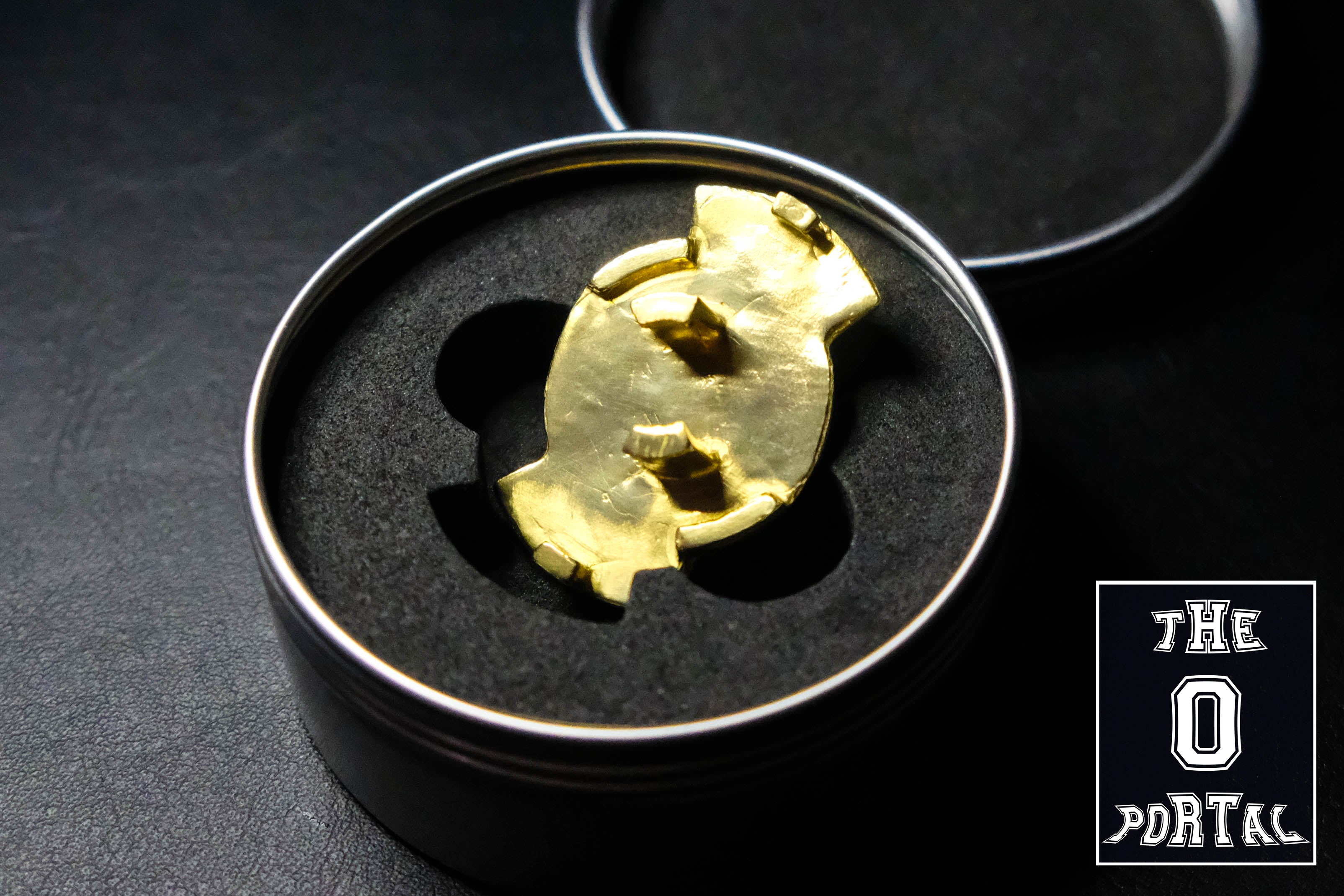THEPORTAL0 Burst SuperKing TP0-03 Gold Fafnir SuperKing Chip Battle Star Edition